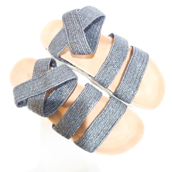 Olivia Miller Sylvina Espadrille Sandals - Picture 4 of 4